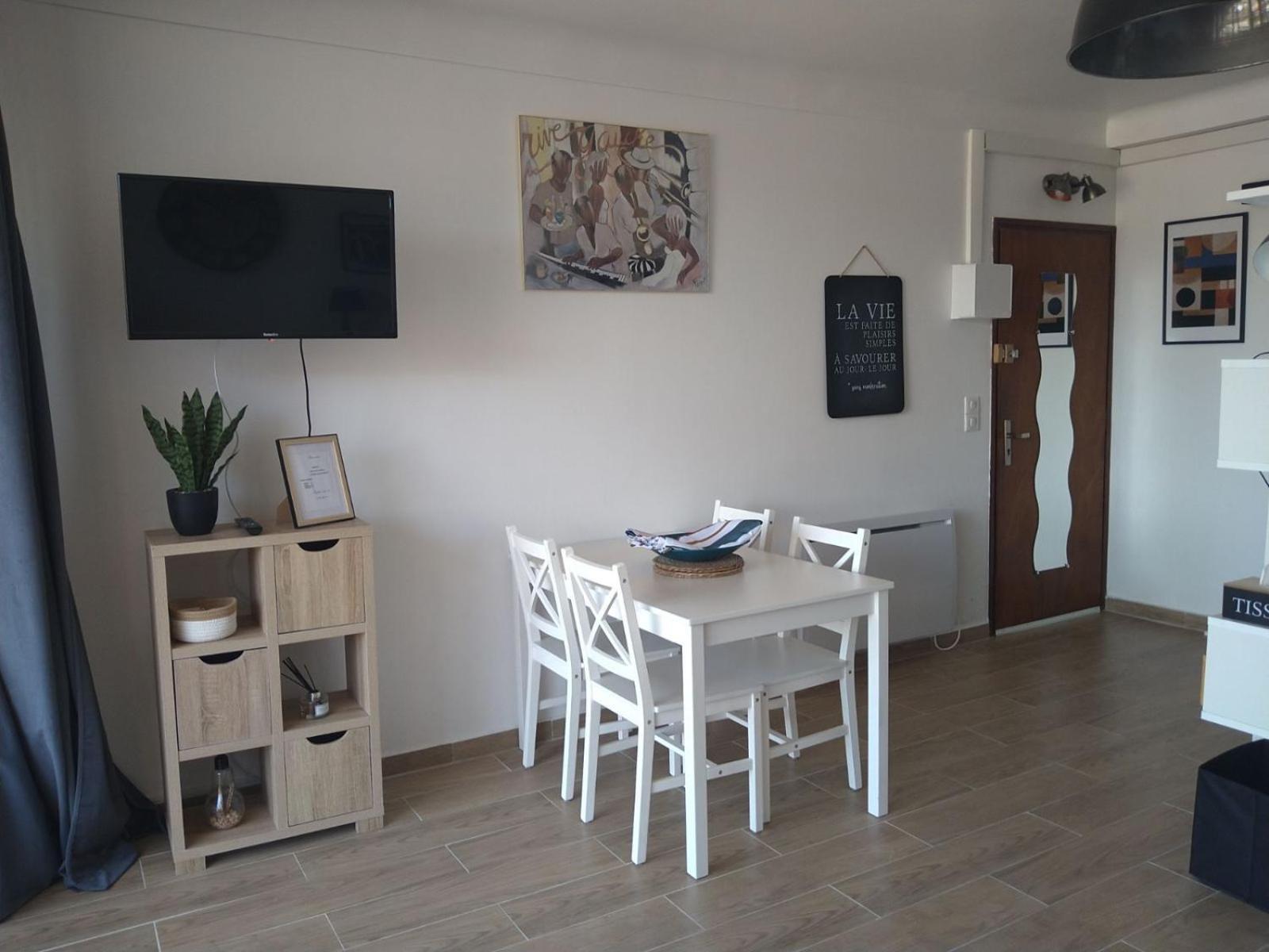 Grand Studio Avec Vue Sur La Mer Et Parking Banyuls-sur-Mer Exterior photo